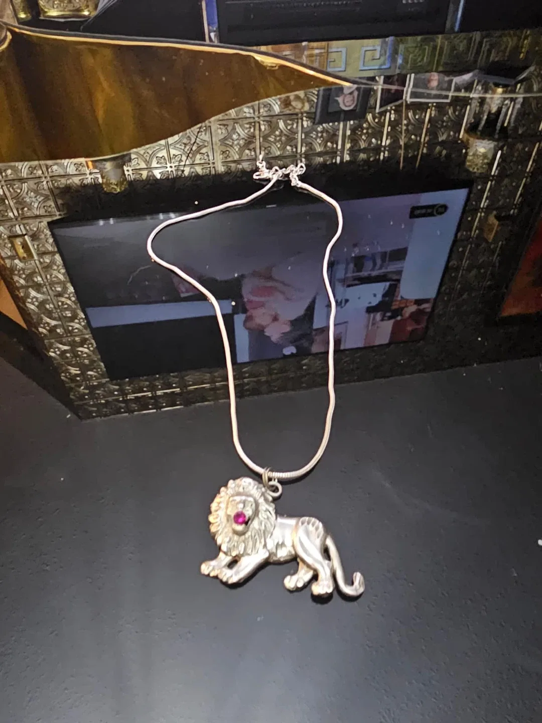 Silver Lion Pendant Necklace and chain image indicator(2)