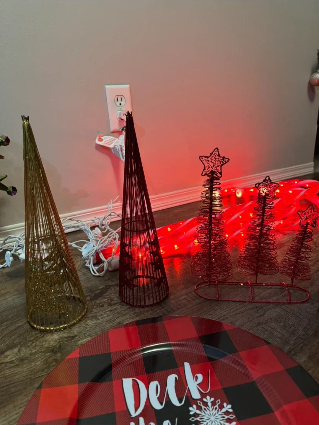 Christmas Decorations image indicator(3)