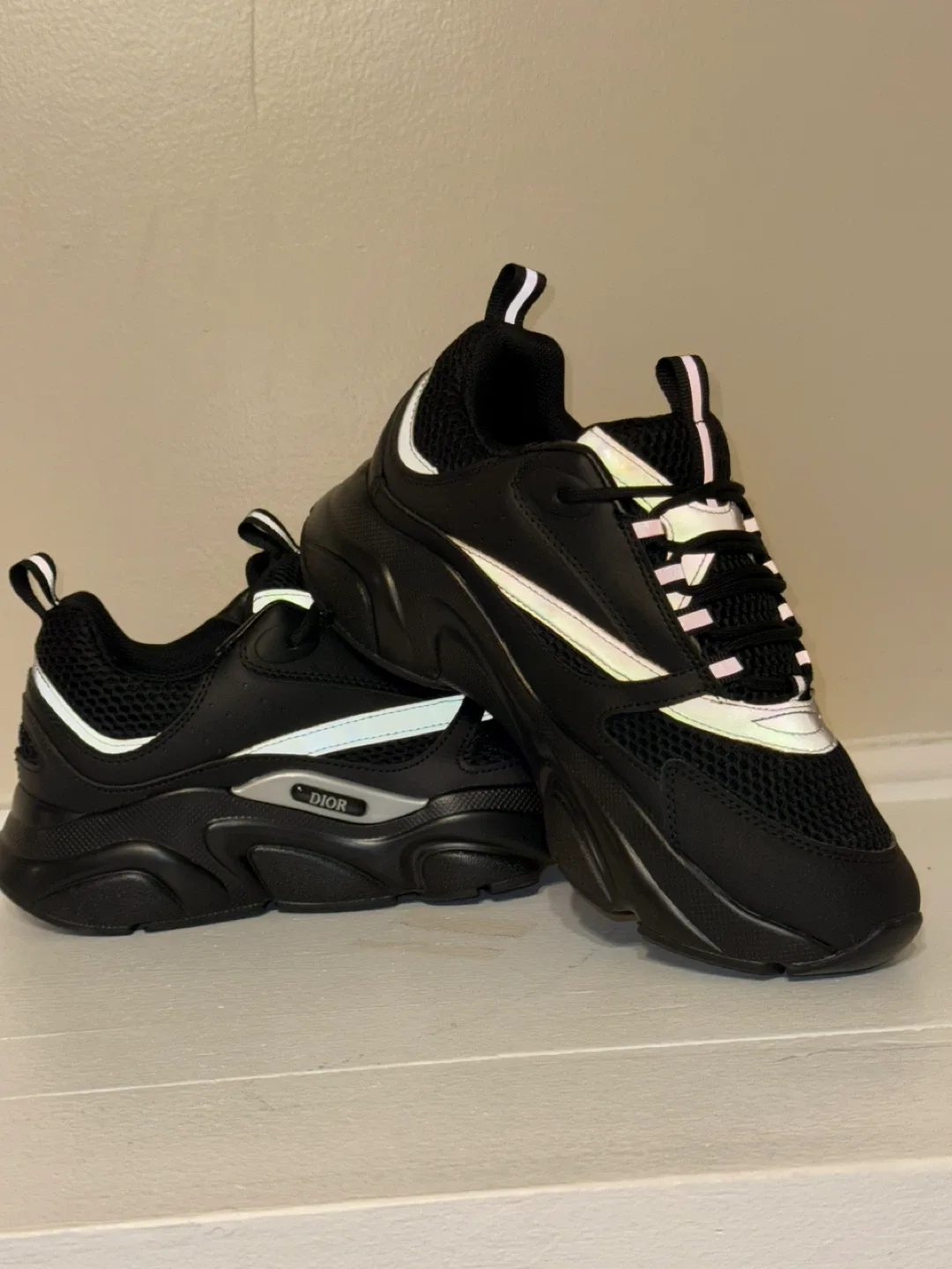 Dior Men's B22 Sneaker Black image indicator(3)