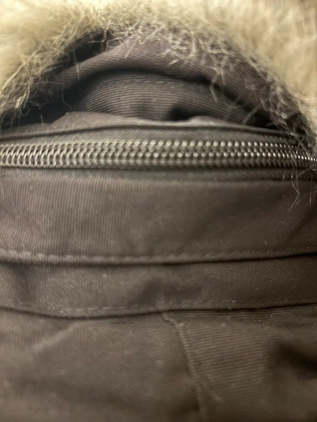 Far West Black Winter Parka - Size M image indicator(3)