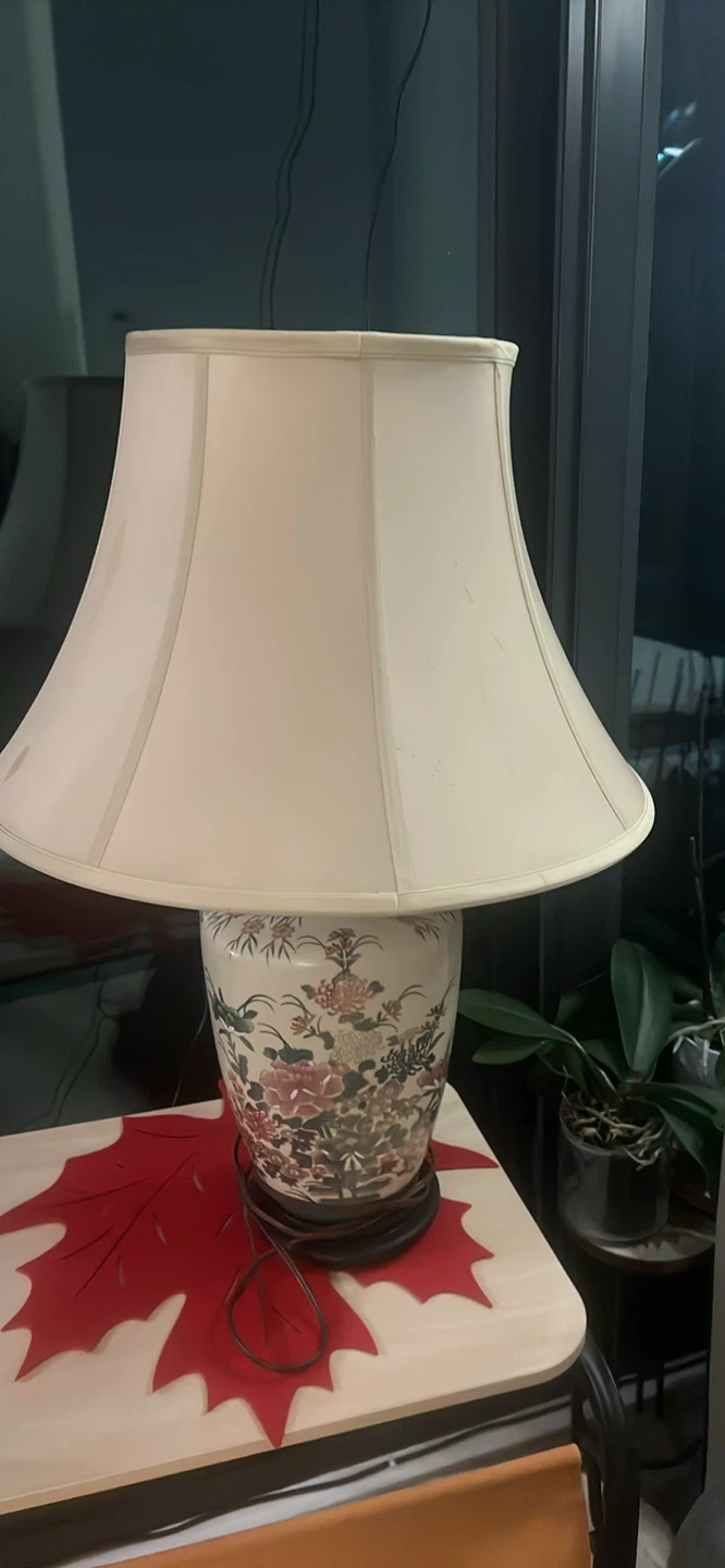 Floral Ceramic Table Lamp - photo 3