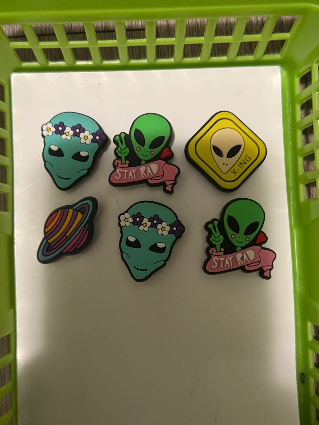 Six Jibbitz charms - Space theme