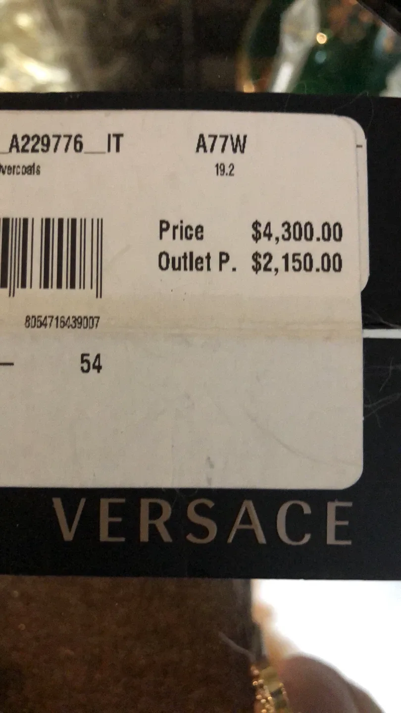 Versace Black Vase image indicator(8)