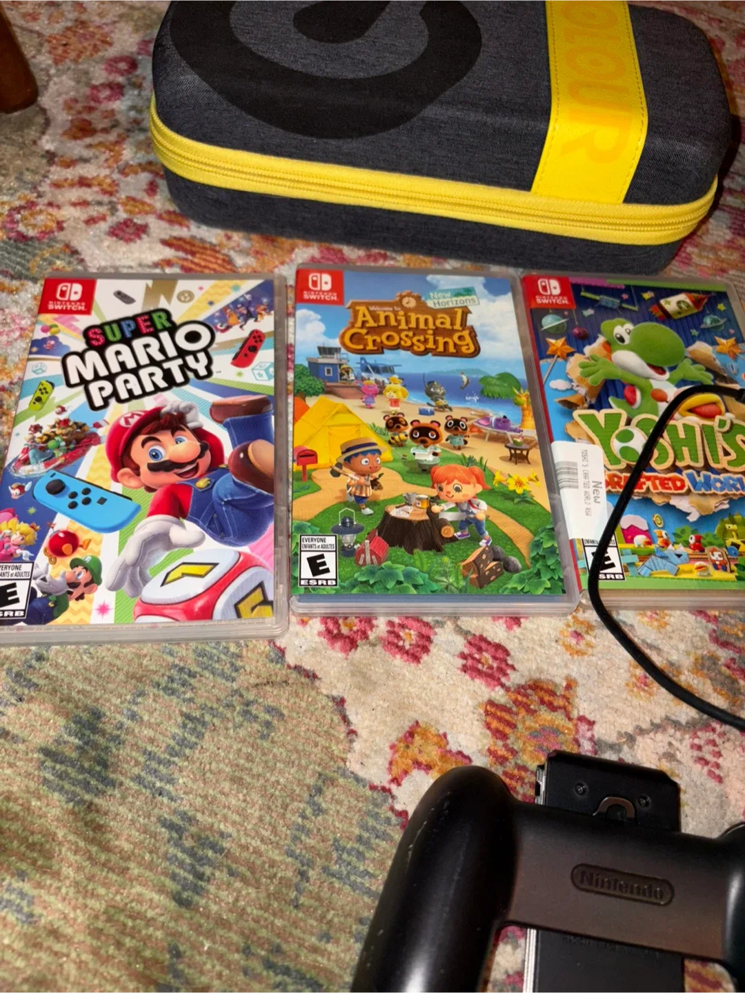 Nintendo Switch Animal Crossing Edition with Games image indicator(5)