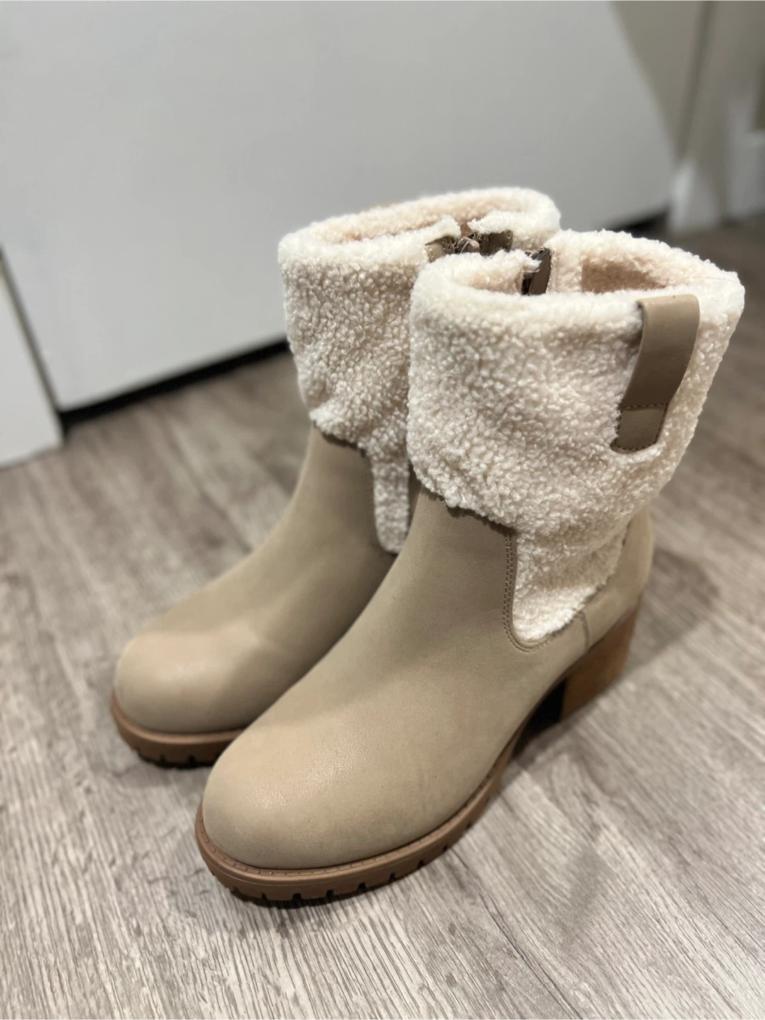 MIA Beige Winter Boots - Size 8