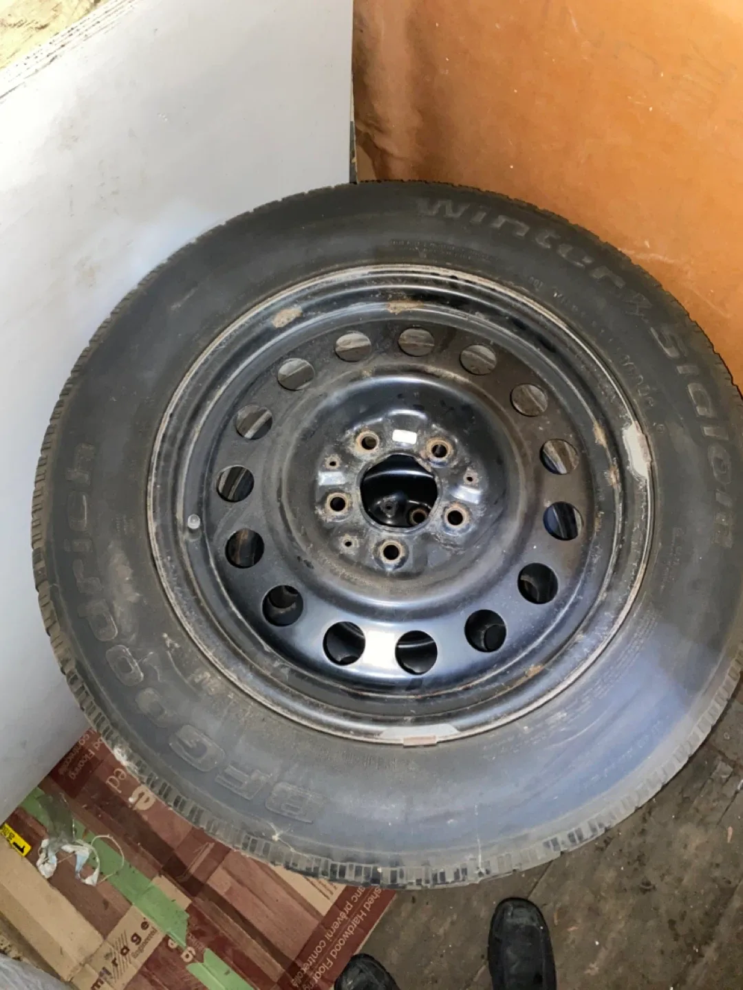 225 60 r16 BFGoodrich Winter Slalom KSI Tires image indicator(3)