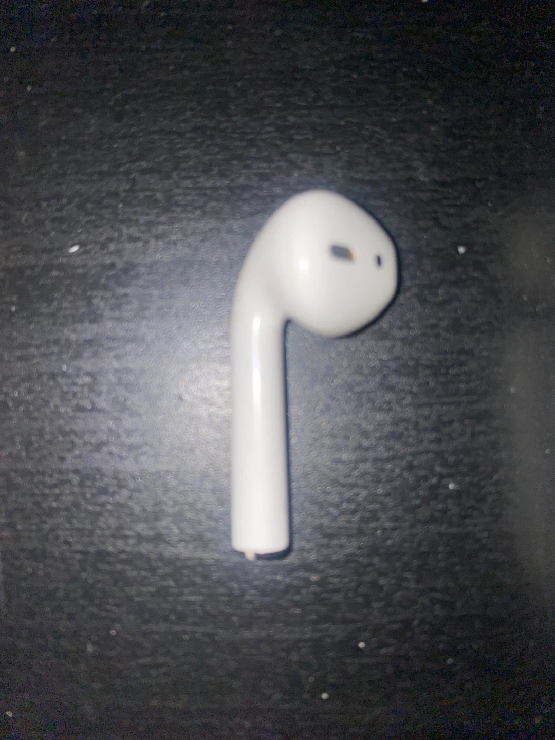 Left Apple Airpod 2 + 2 silicone case - photo 4