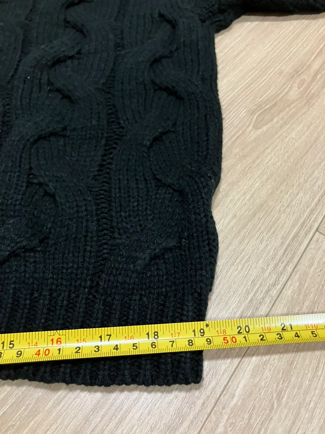 Sweater black knit image indicator(8)
