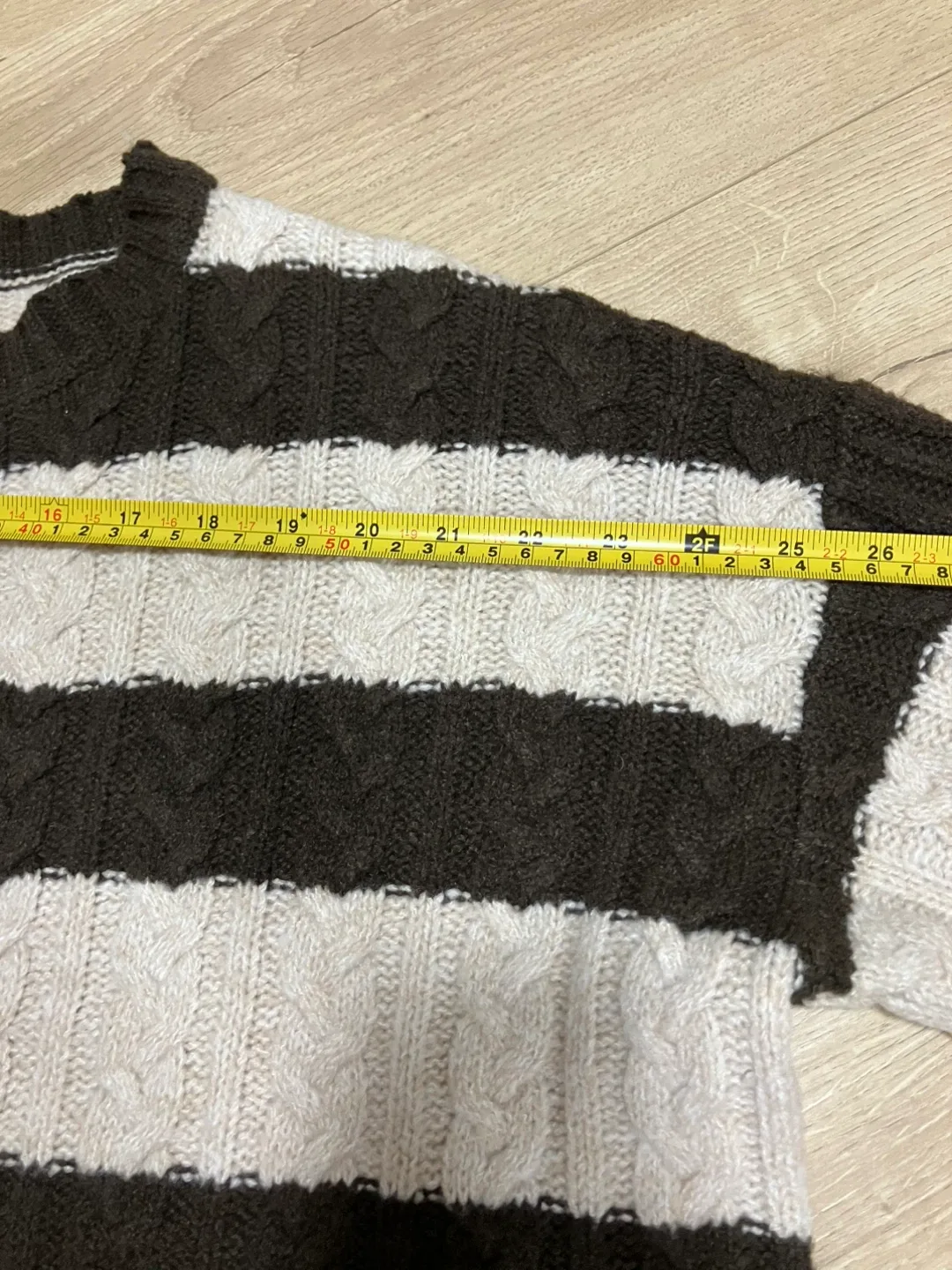 Sweater stripes knit image indicator(5)