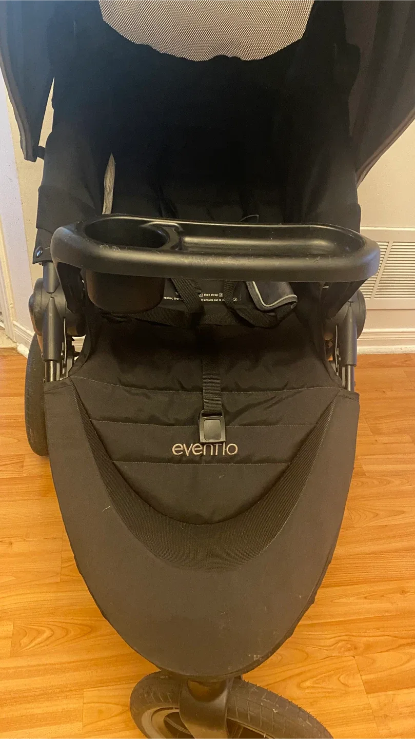 Evenflo Pivot Xplore All-Terrain Stroller Wagon - Black image indicator(2)