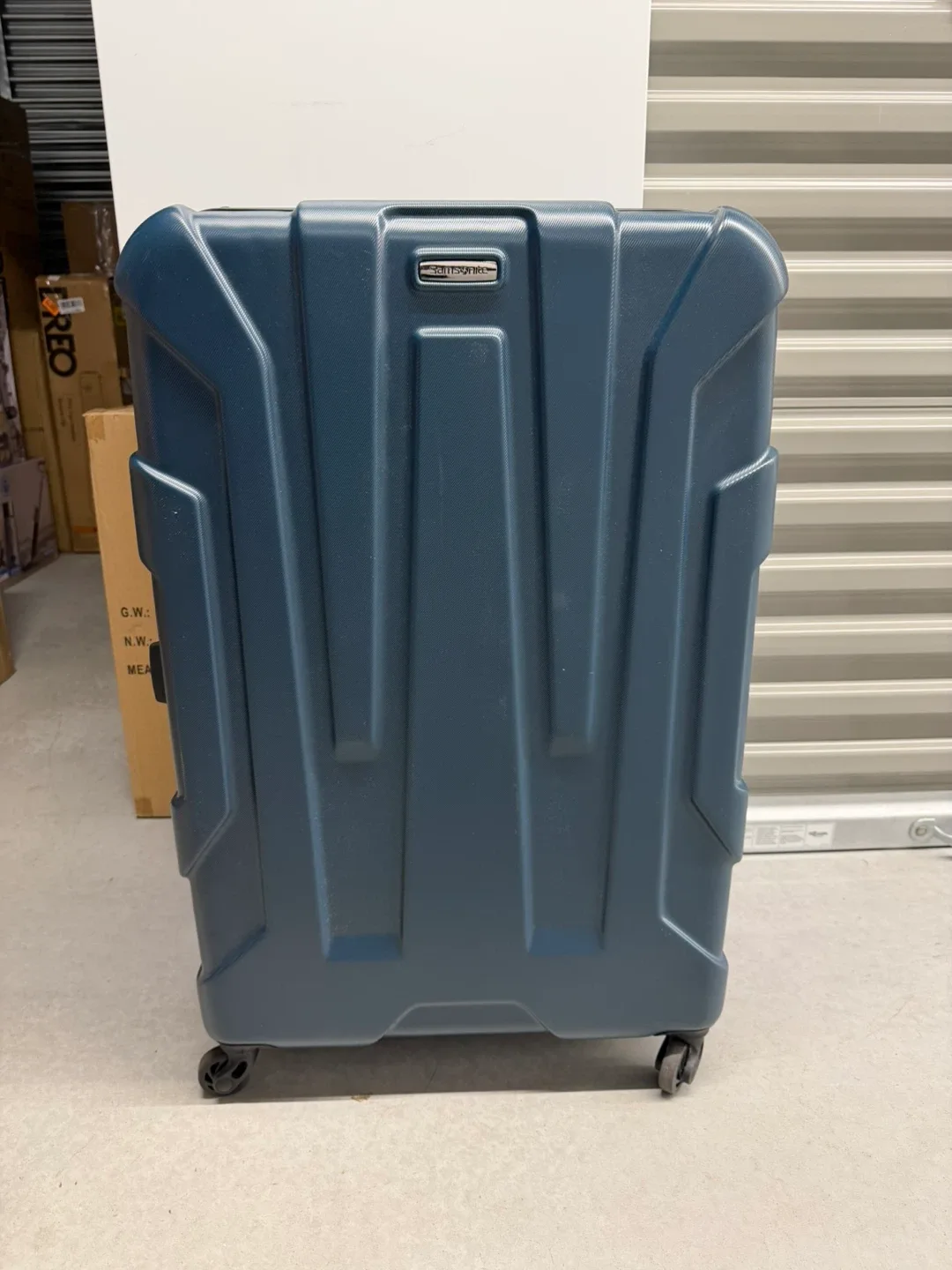 Samsonite Centric Hardside Expandable Luggage