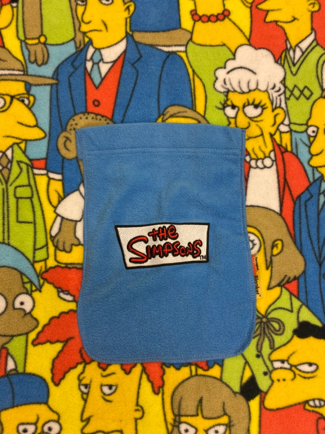 Vintage Simpsons Collage w/ Built-in Pouch Blanket 57x40 - photo 3