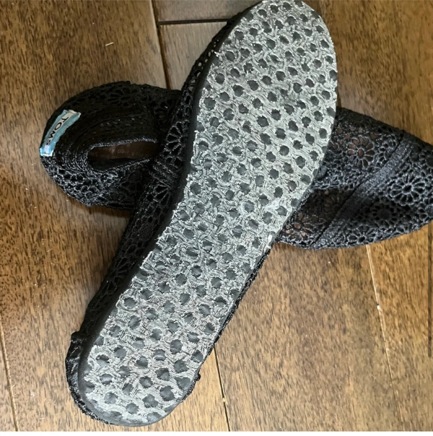 TOMS Black Lace Women's Shoes - Size 8 image indicator(6)