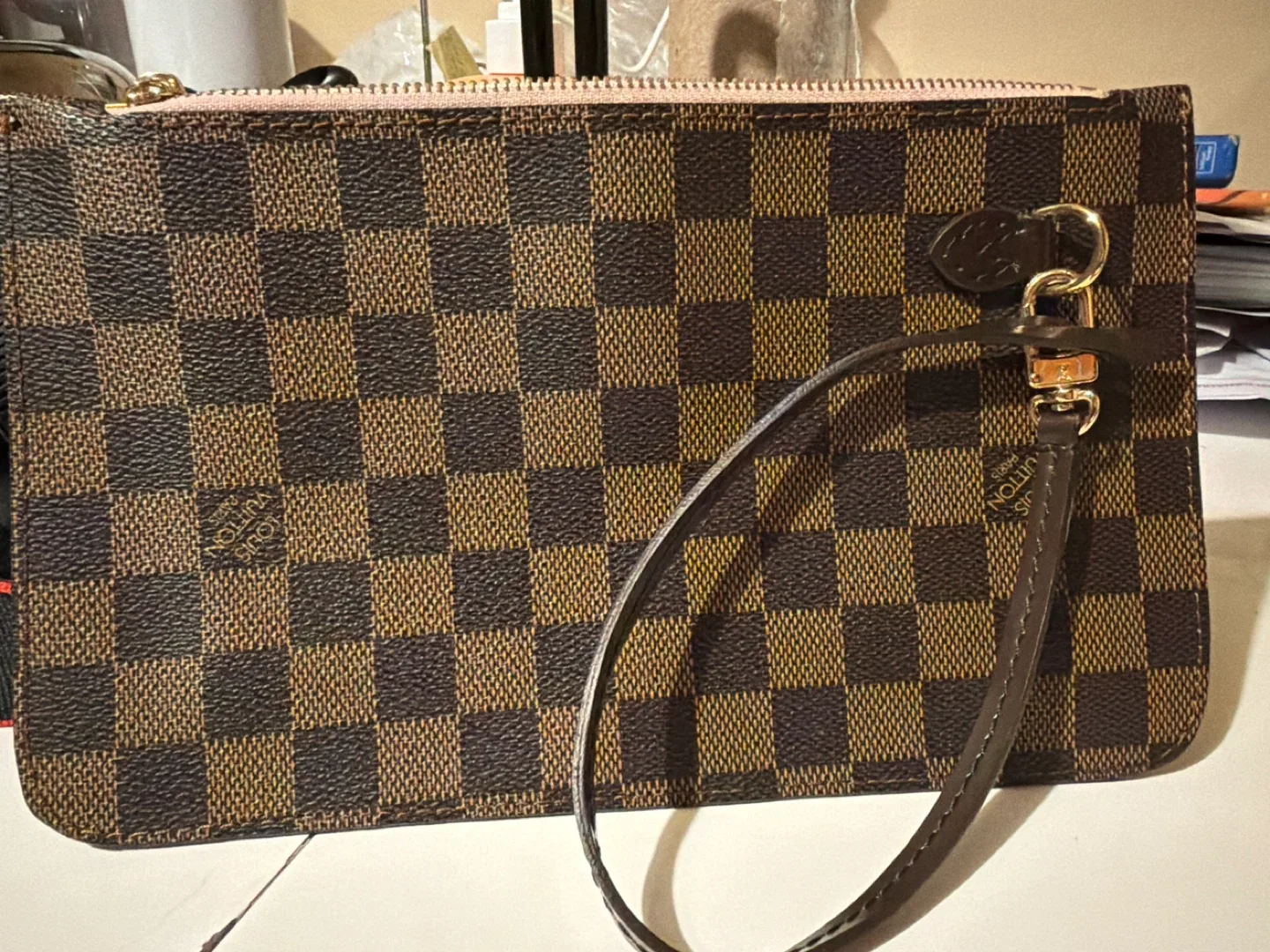 Louis Vuitton Damier Ebene Pochette