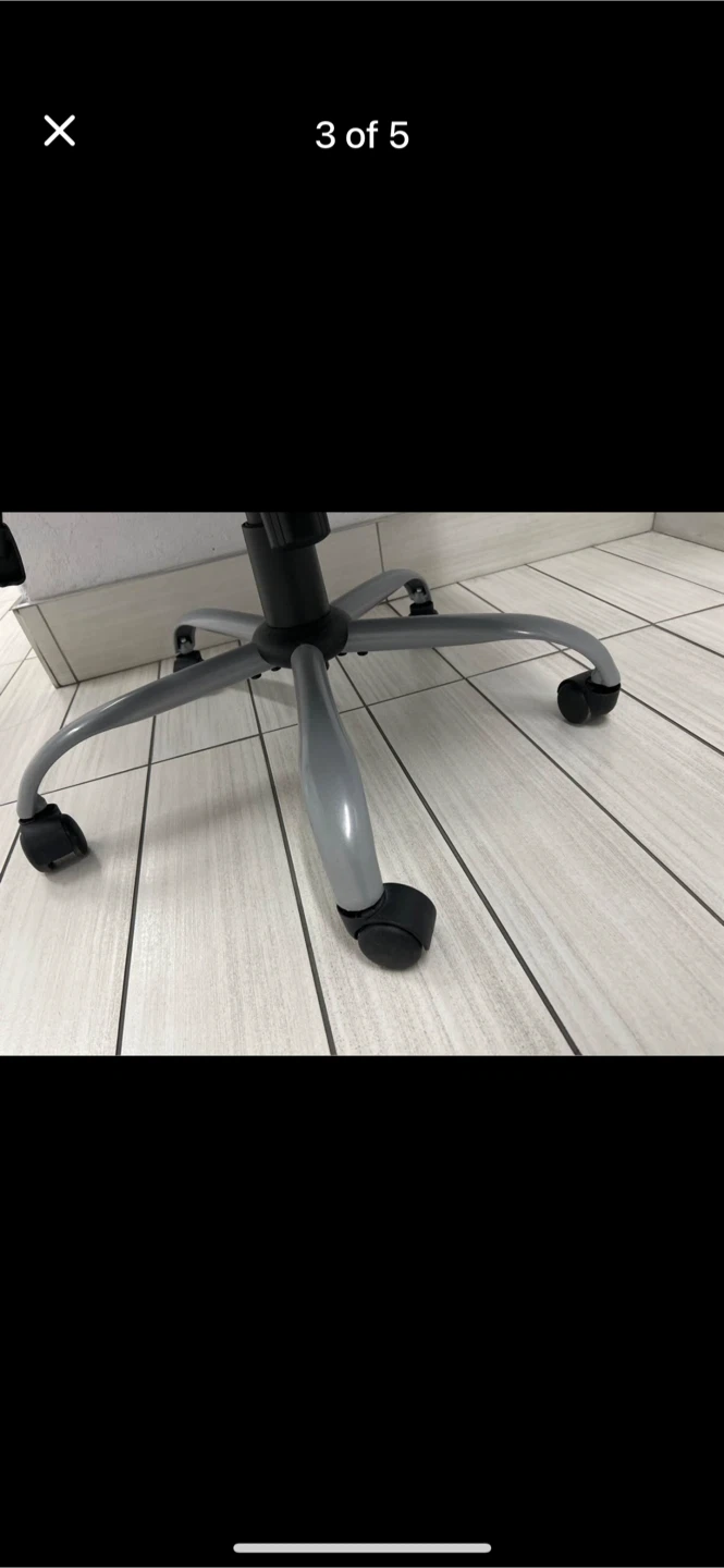 Black Leather Office Chair - photo 2