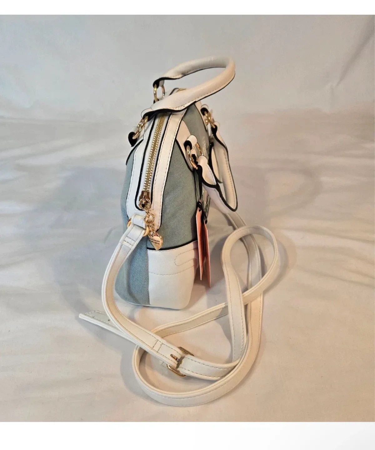 Juicy Couture Denim Hertiage Bag !!!! image indicator(5)