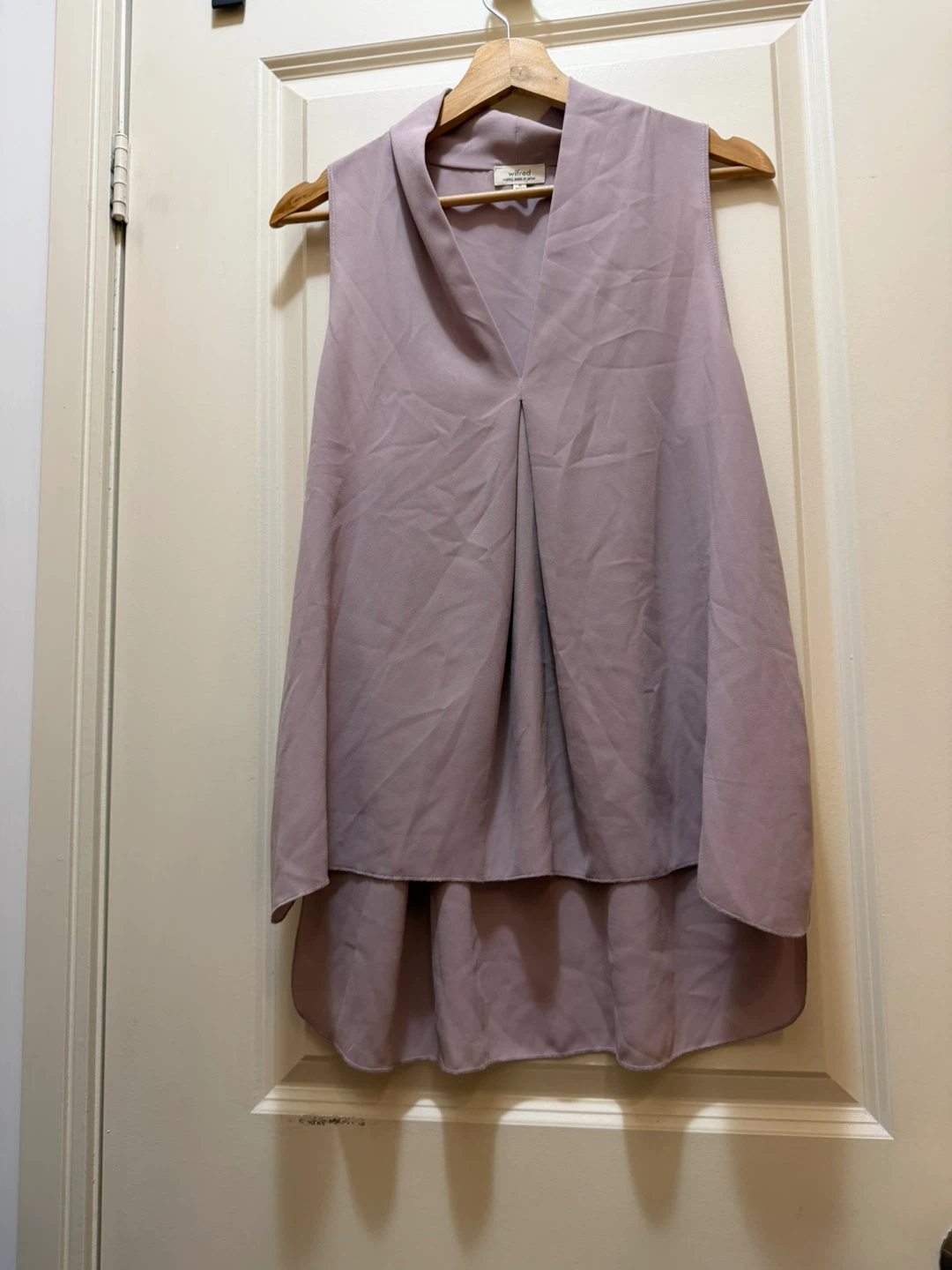 Wilfred Sleeveless Blouse