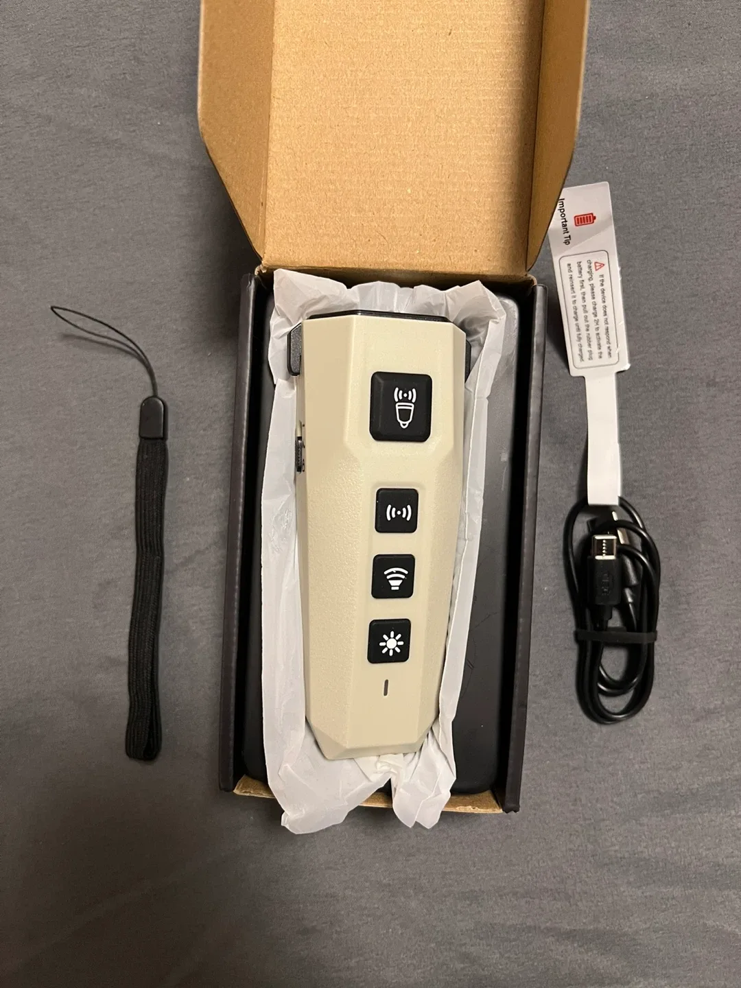 Ultrasonic Dog Trainer with LED Flashlight image indicator(3)