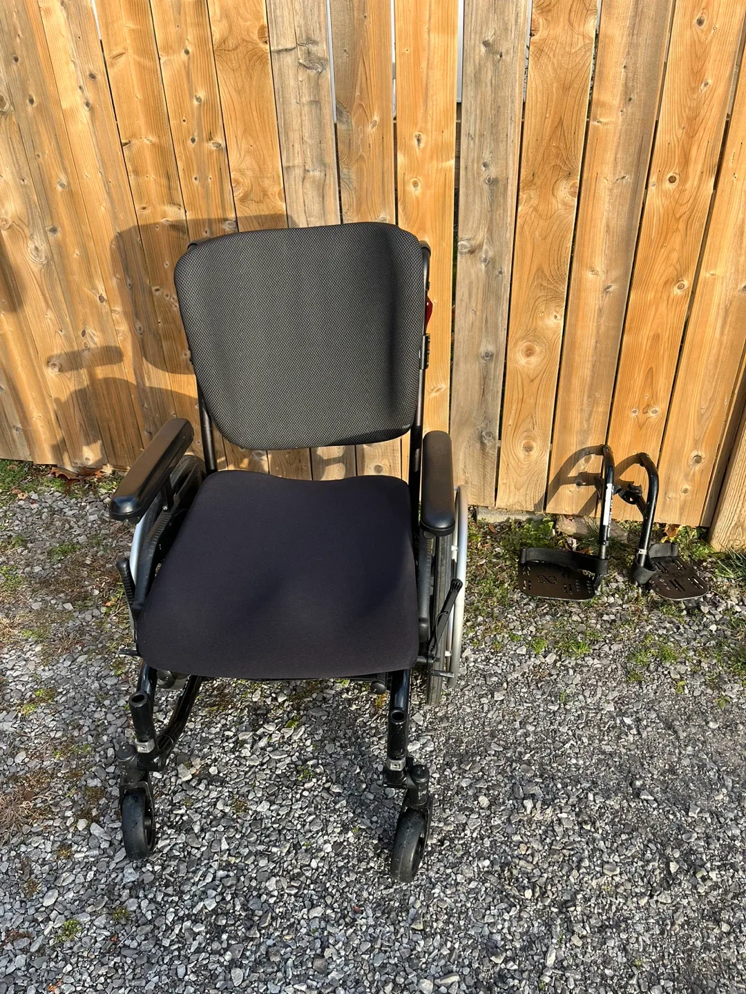 Invacare Motion Wheelchair image indicator(4)