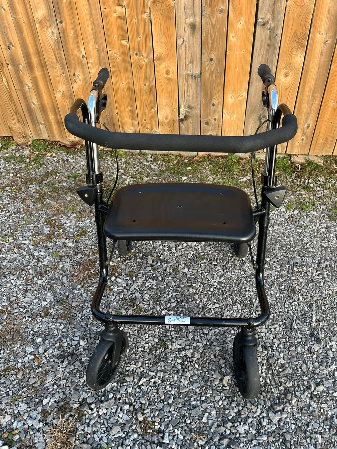 Rolling Walker with Seat image indicator(3)