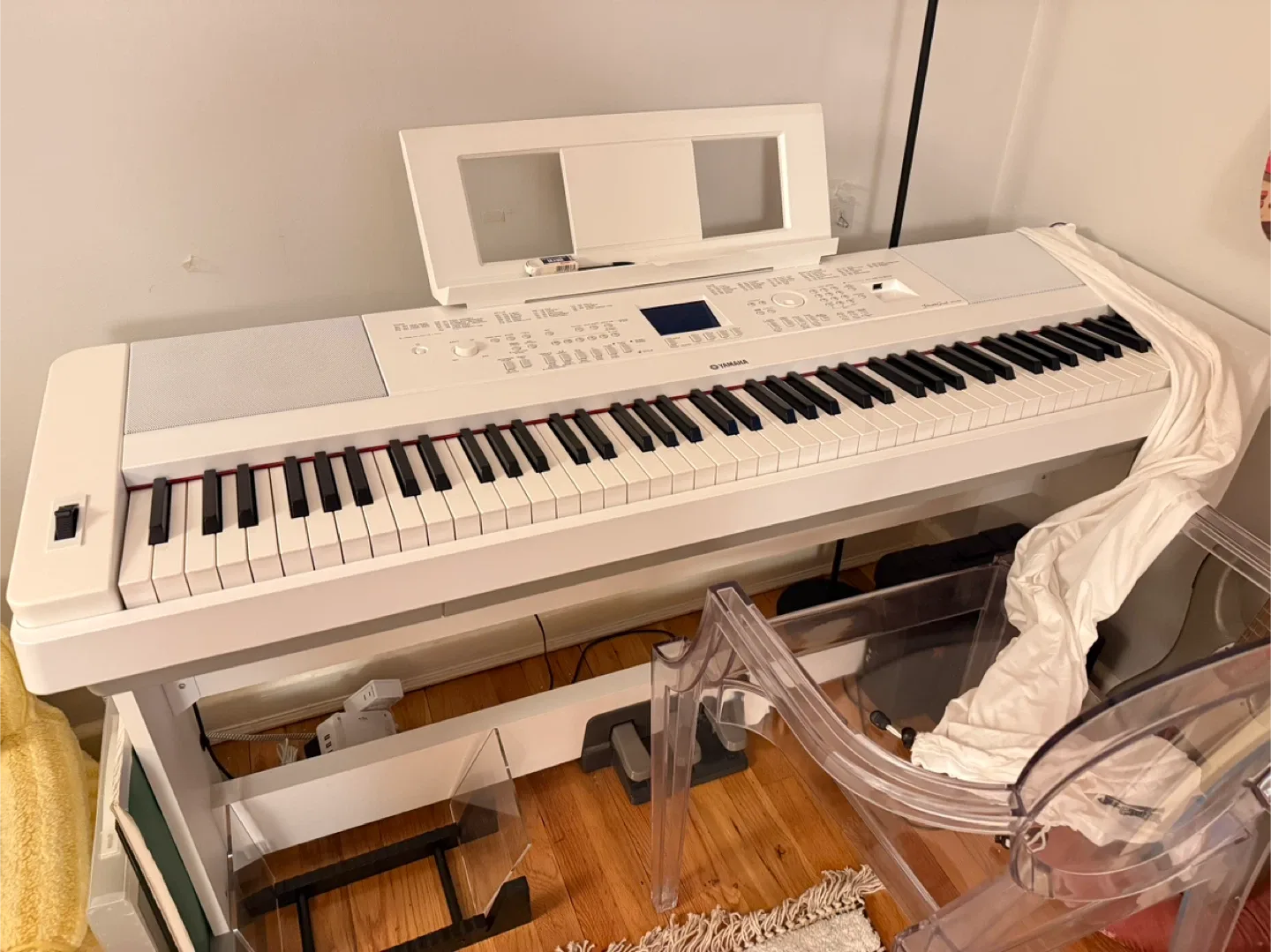 Yamaha Digital Piano - White