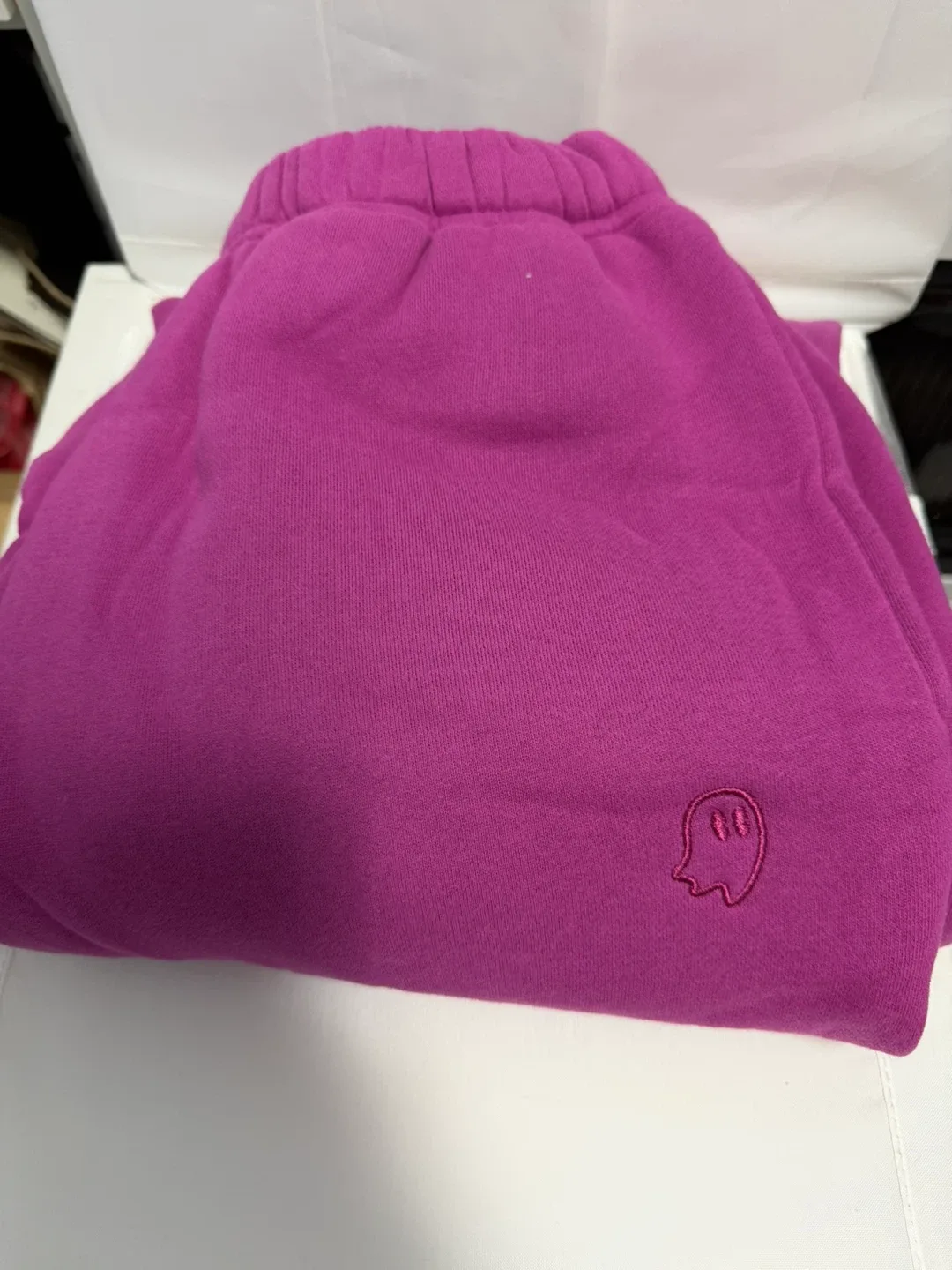 Cozy Ghost Magenta Sweatpants - Size Large