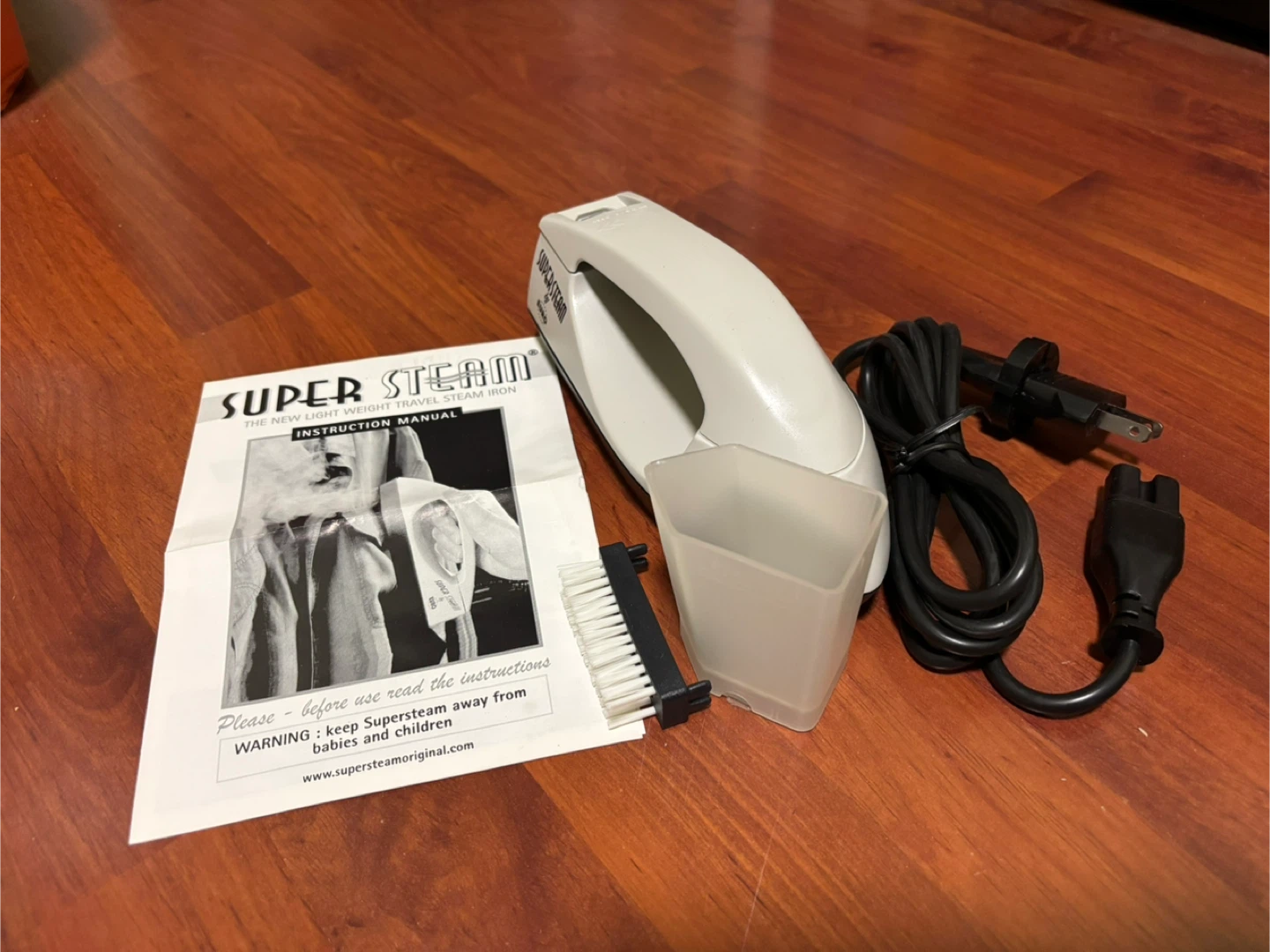 Super Steam Travel Steam Iron - Lightweight - photo 2