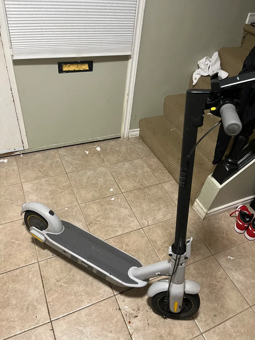 Segway Ninebot Electric Scooter image indicator(2)