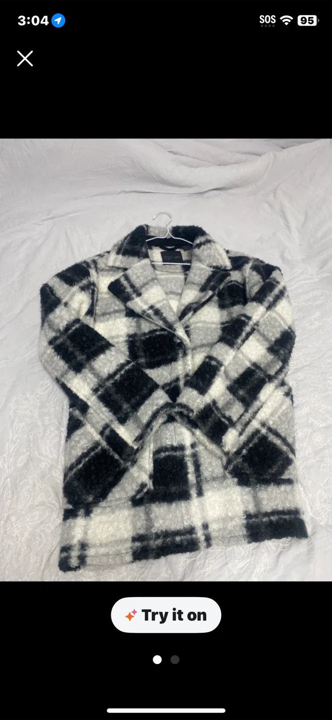 Garage Plaid Boucle Coat
