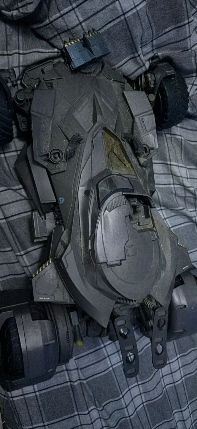 The Dark Knight Trilogy Batmobile image indicator(2)