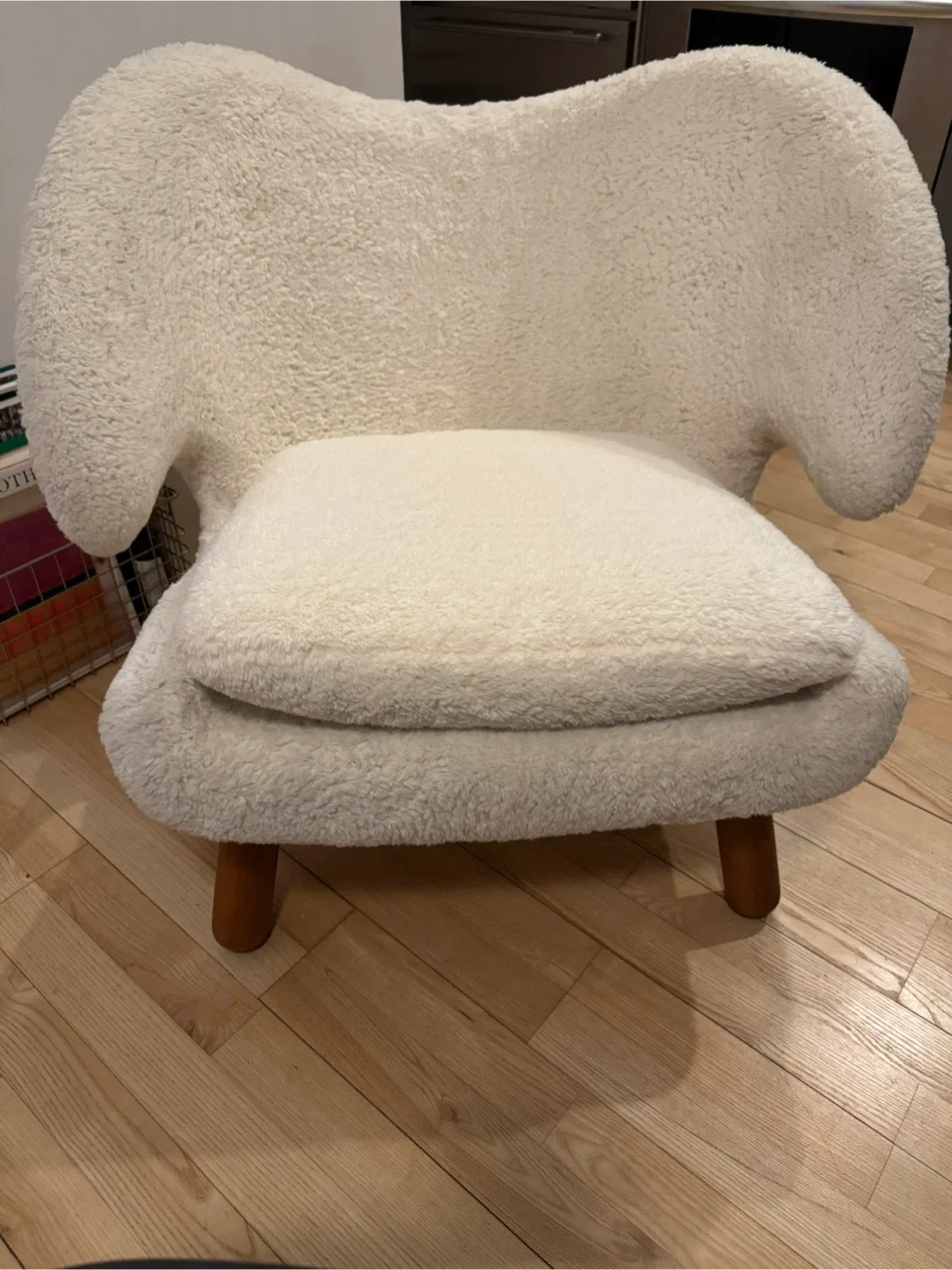 Off-White Sherpa Accent Chair image indicator(6)