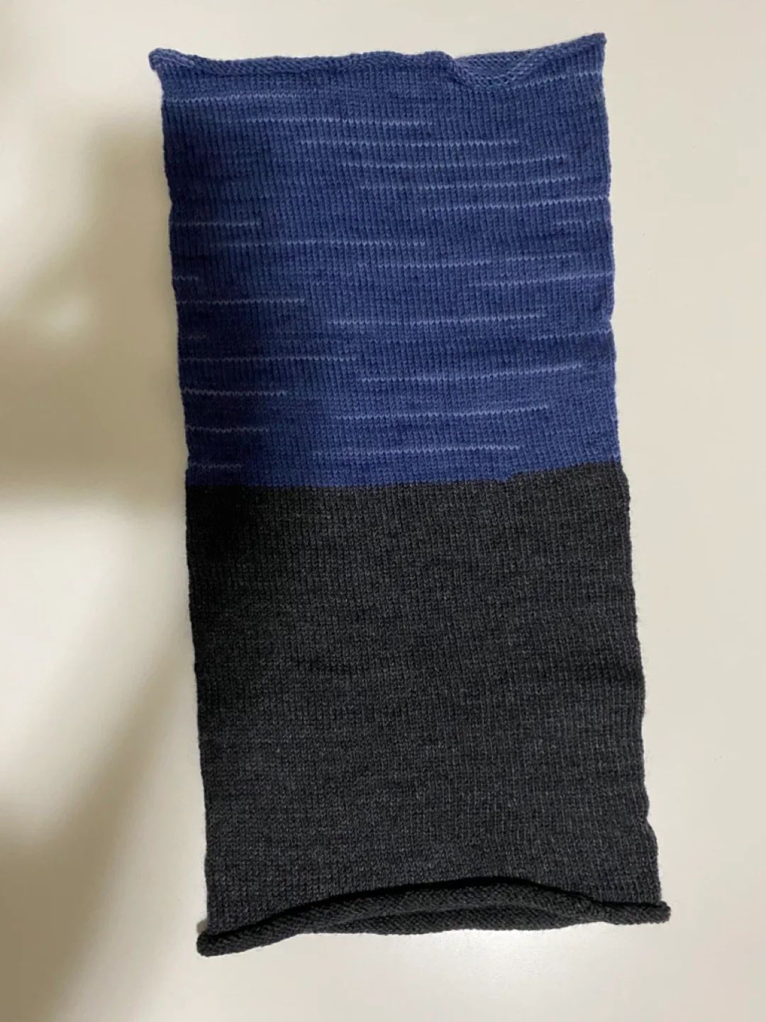 Handmade neck warmer image indicator(2)