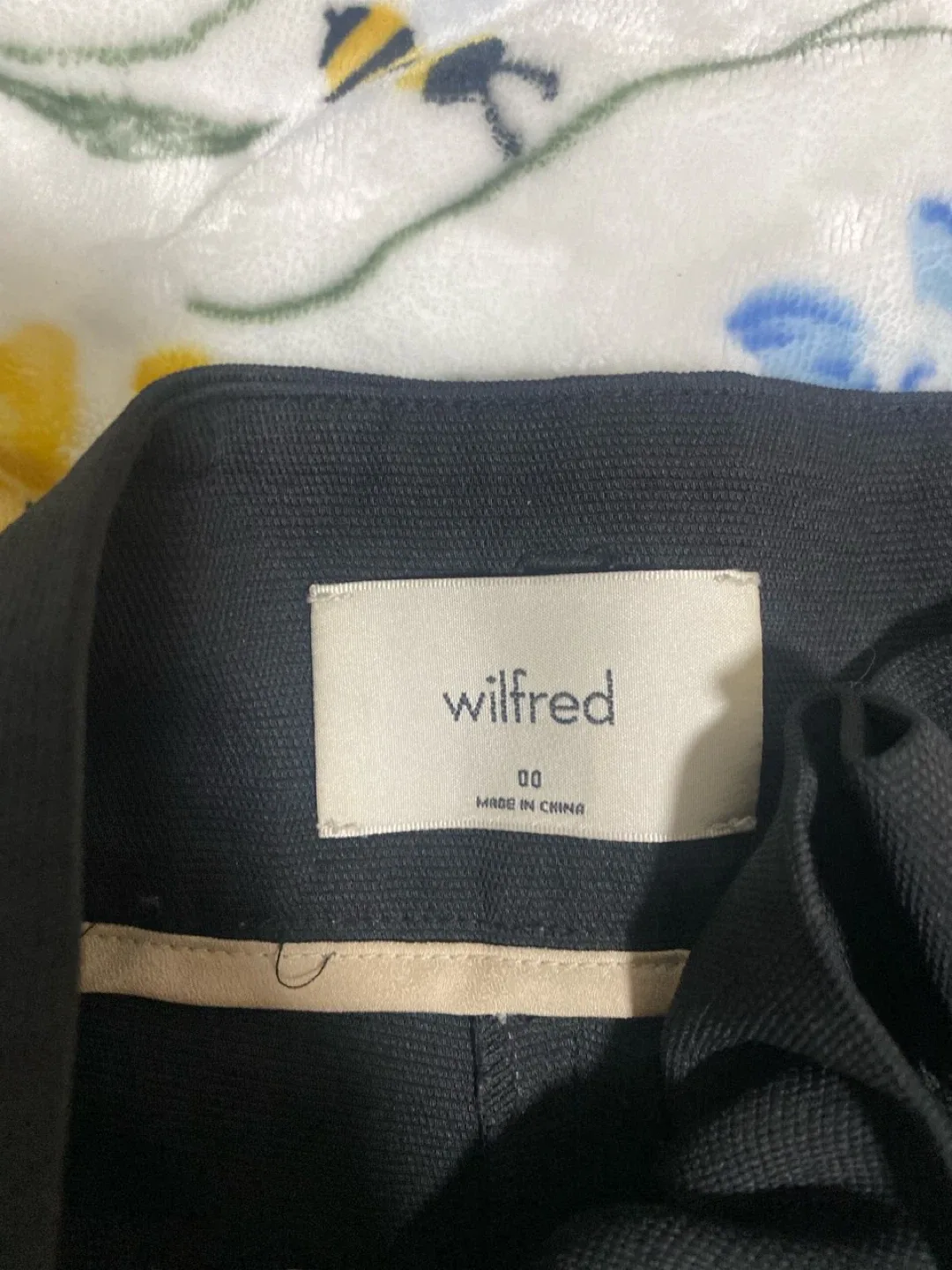 Wilfred Black Shorts - Size 00