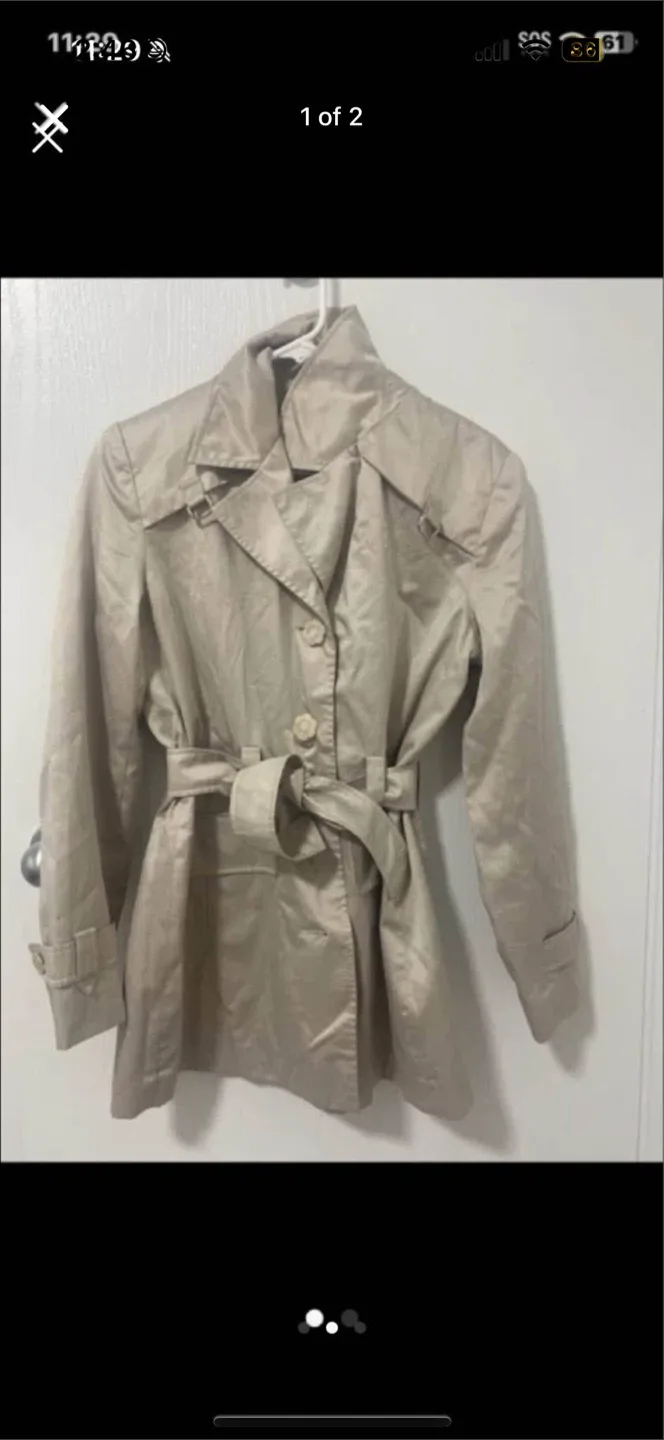Tan Trench Coat with Belt size mejume