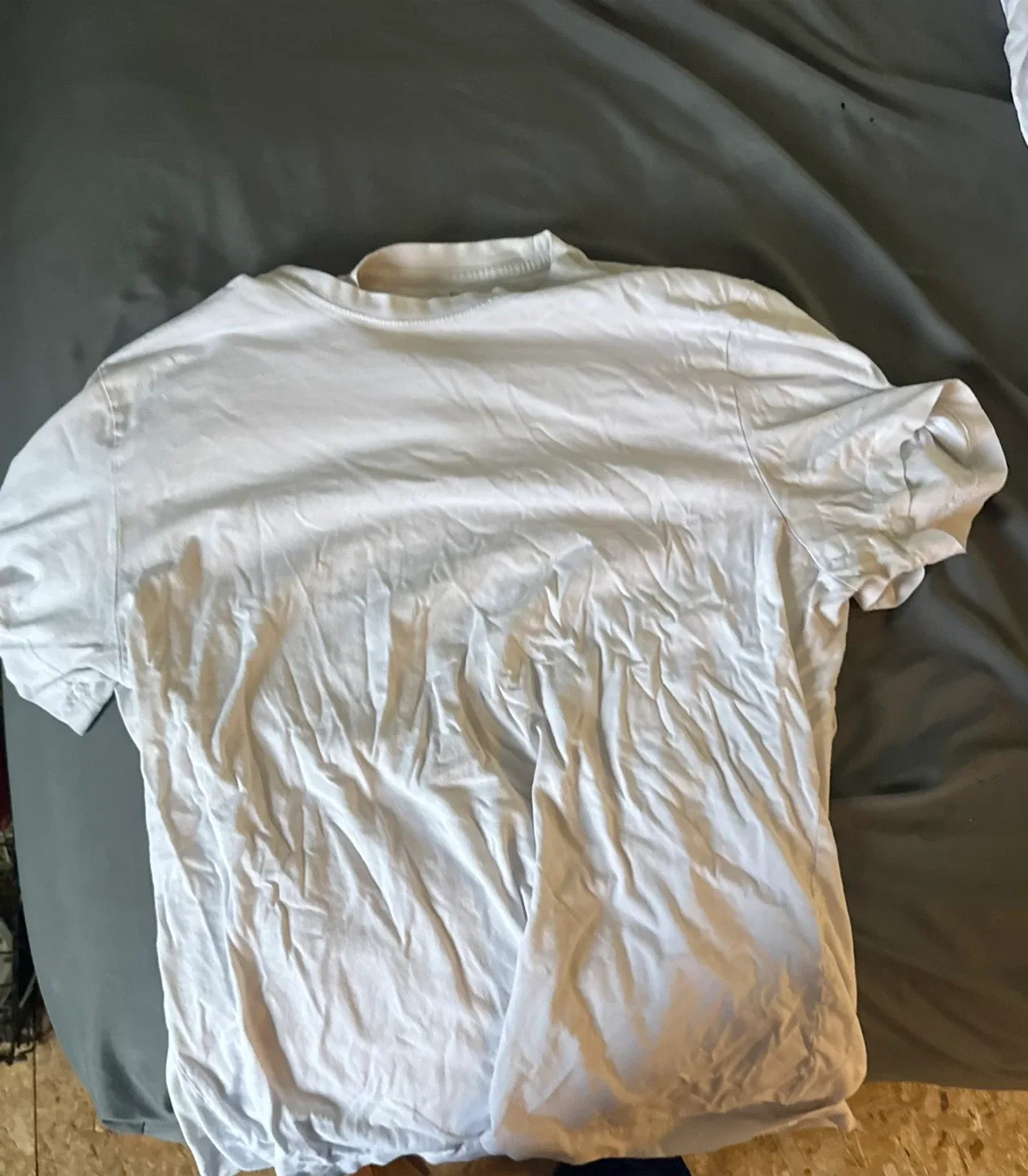 White T-shirt -Mens
