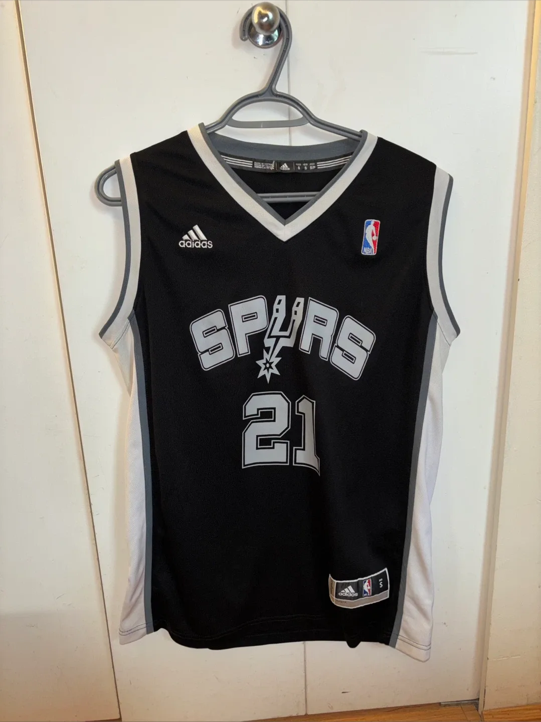 Adidas San Antonio Spurs Duncan Jersey - Size S
