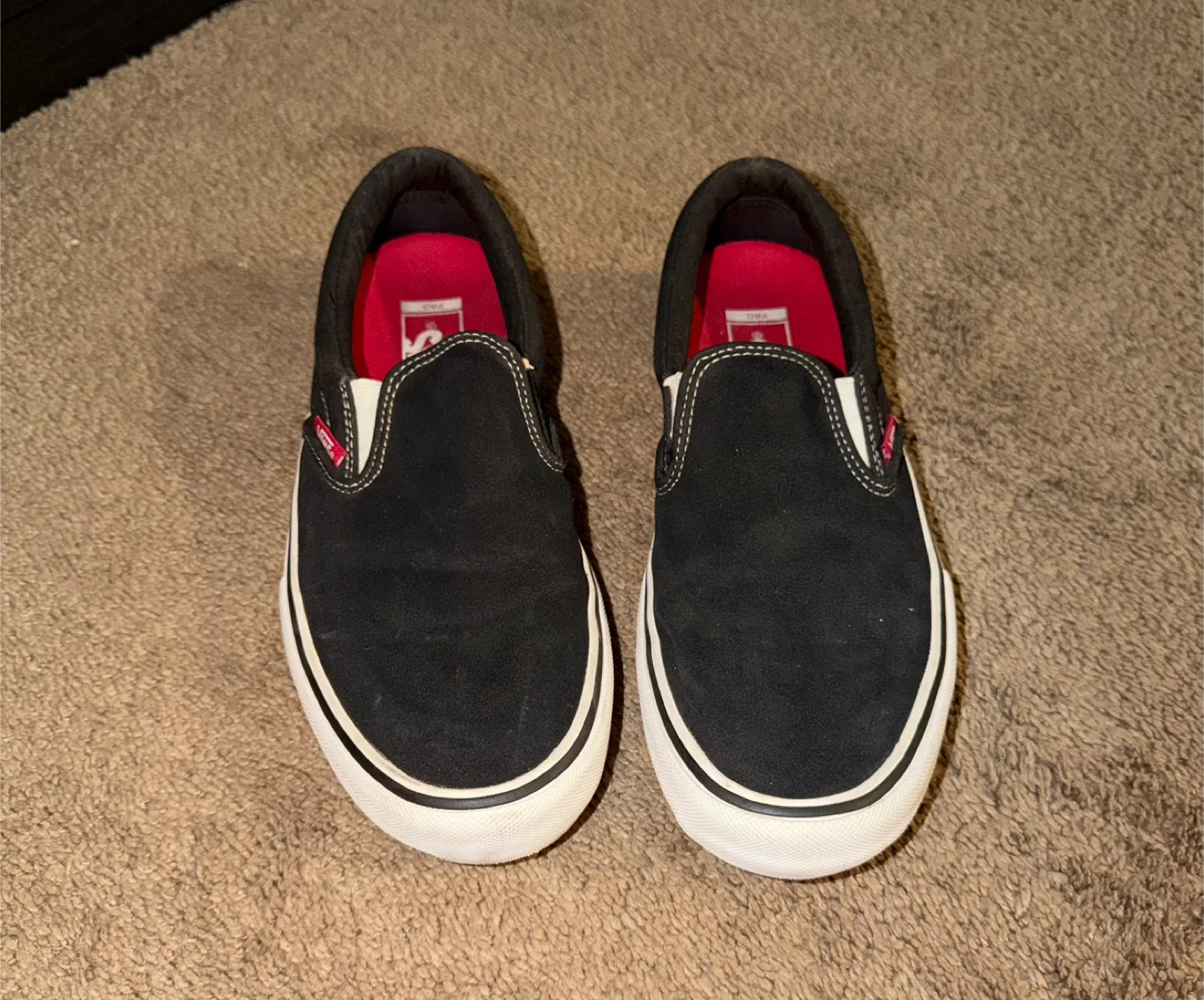 Vans Classic Slip-On Black Shoes image indicator(2)
