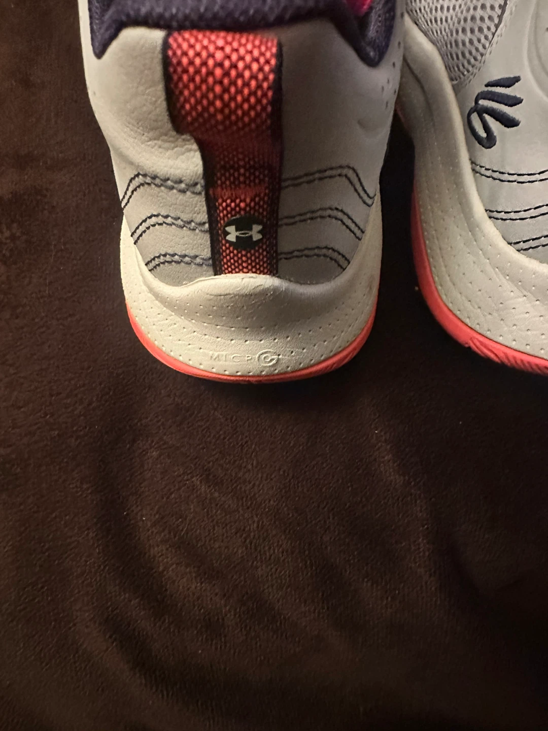 Under Armour Curry Running Shoes 6.5Y #Cleanout - photo 3