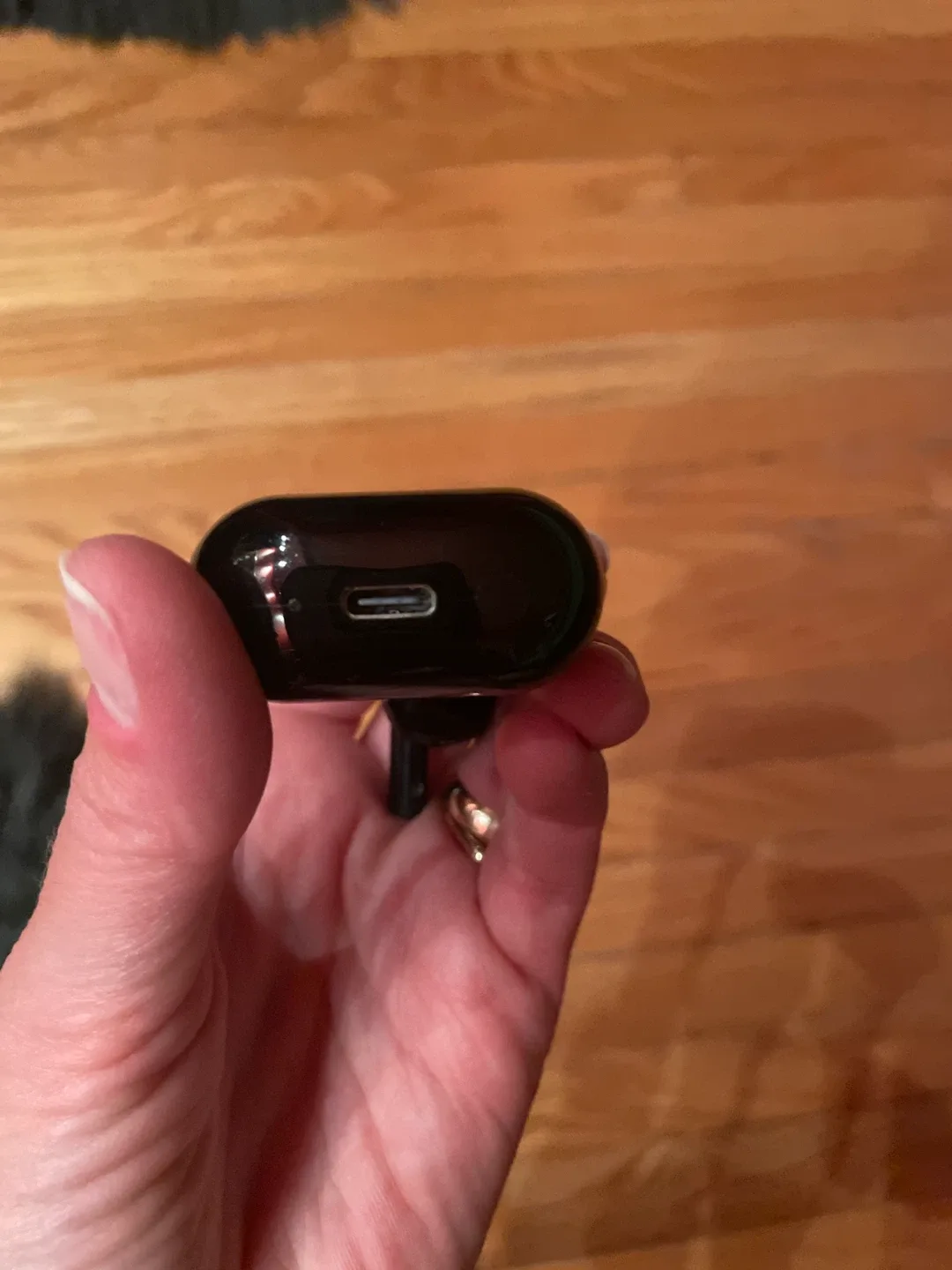 iQ Black Wireless Earbuds. #cleanout image indicator(4)