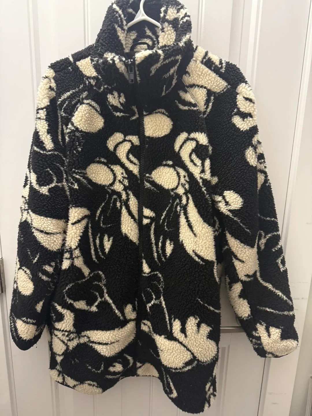 H&M Sylvester Pattern Fleece Jacket - #Cleanout  Size M