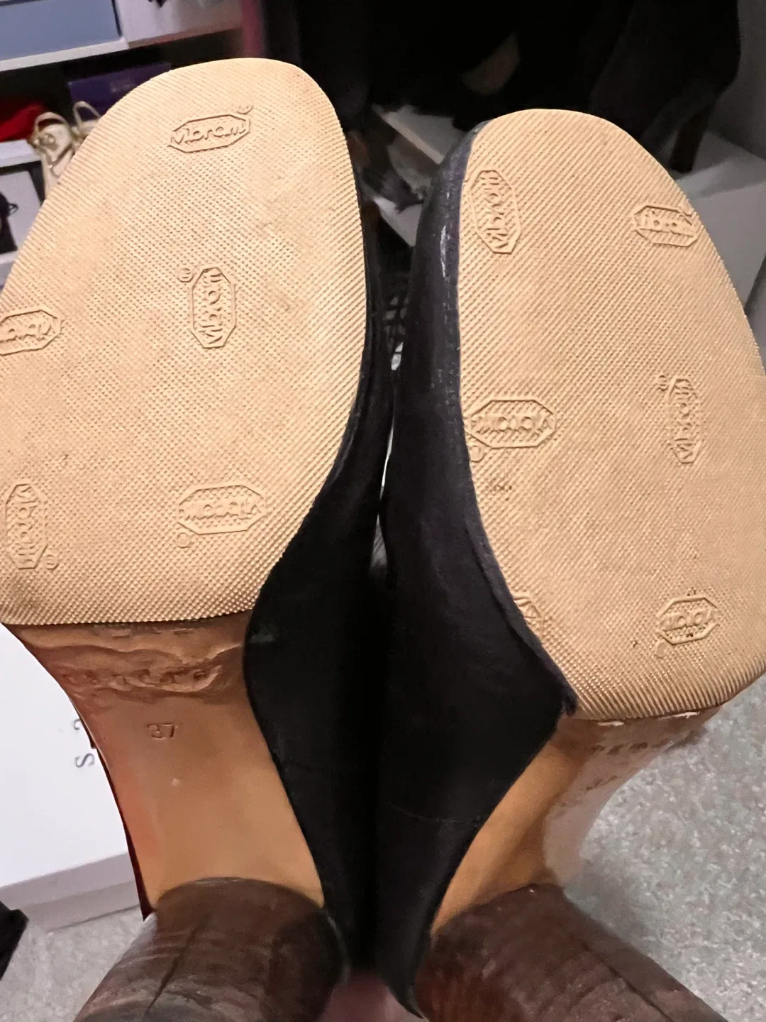 Sandro Black Leather Boots Size 37 image indicator(5)