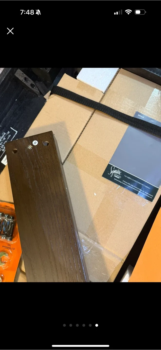 ✨Brand New! Signature Design by Ashley Coffee Table image indicator(5)