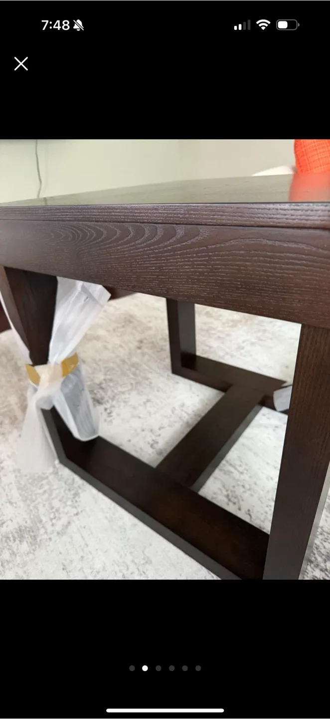 ✨Brand New! Signature Design by Ashley Coffee Table