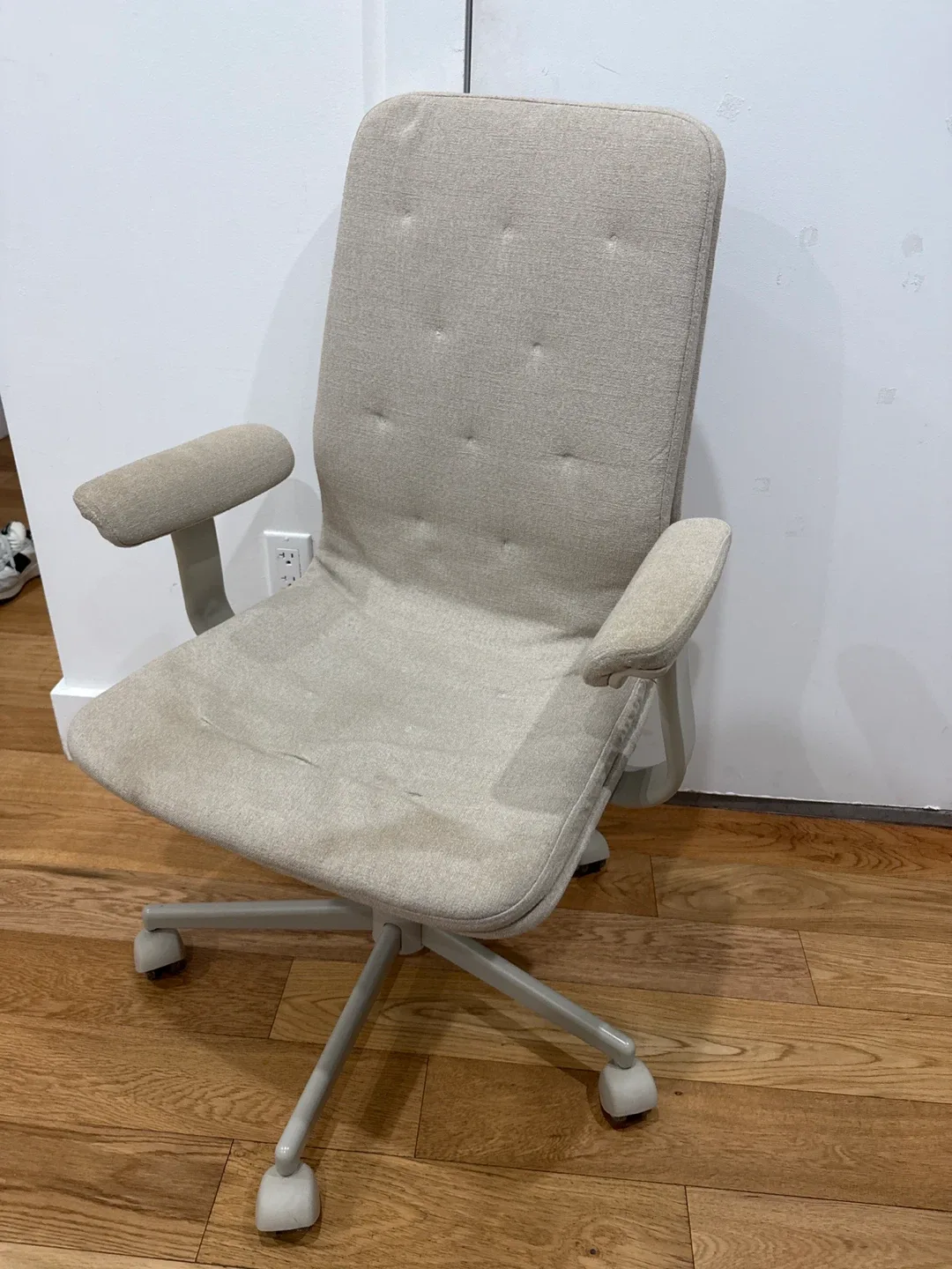 Used Office Chair - Beige Fabric