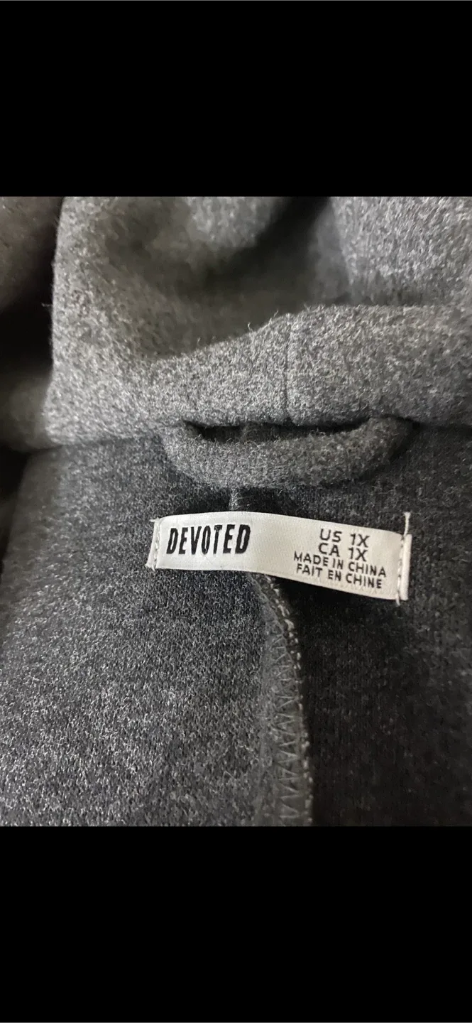 Devoted 1X Dark Green Coat image indicator(4)