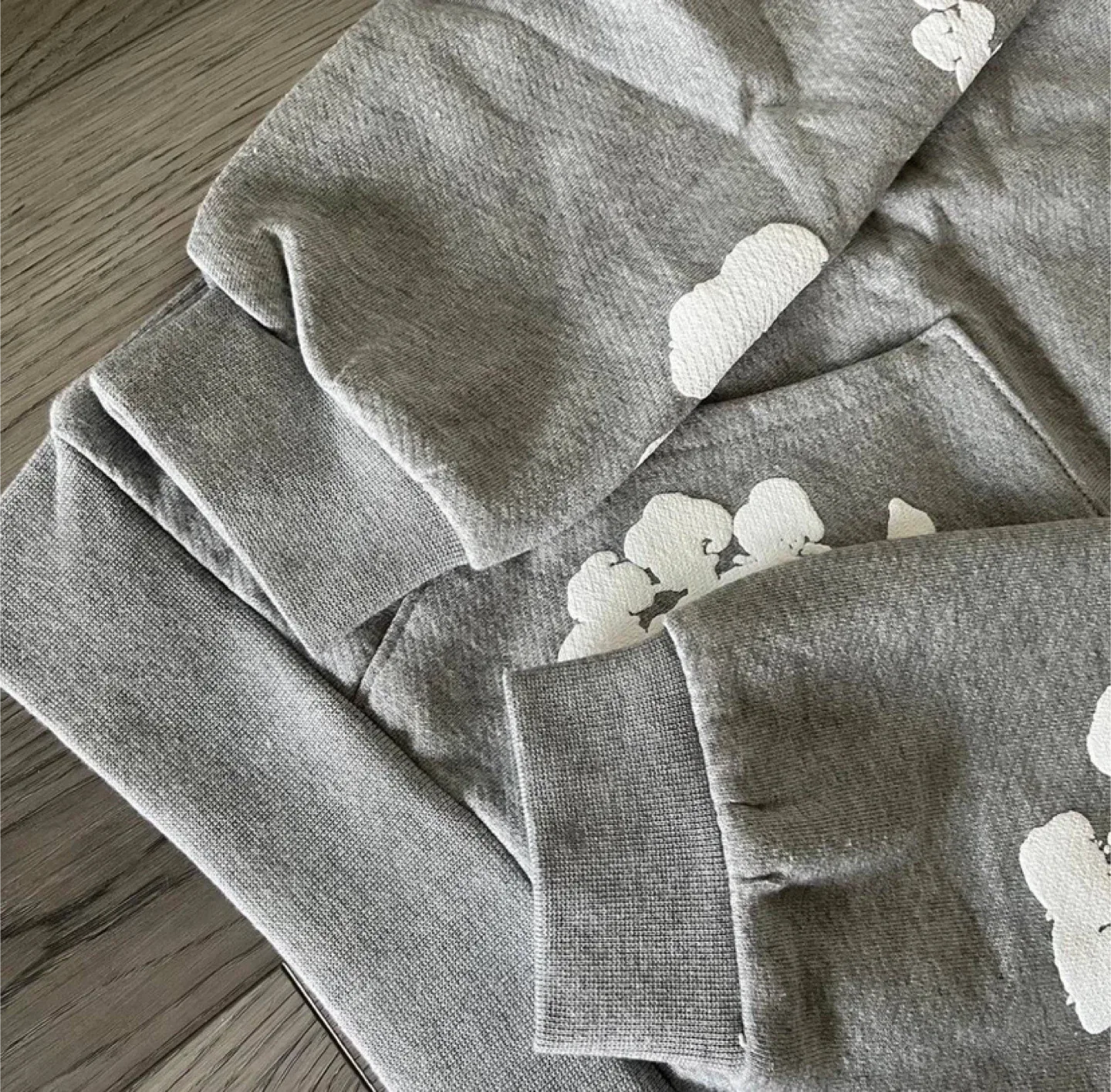 Denim Tears Grey Cotton Wreath Hoodie - All Sizes - NWT image indicator(5)