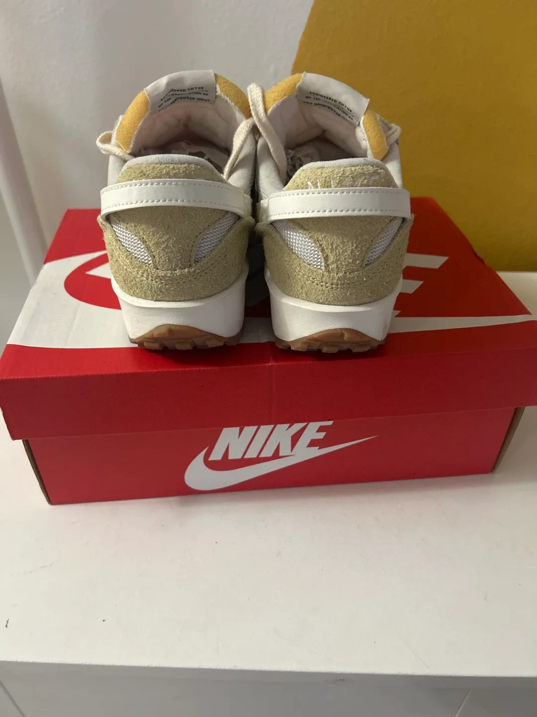 Nike Waffle Sneakers Women’s 7 image indicator(3)