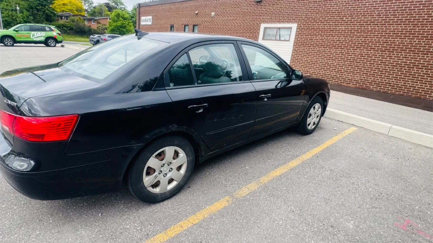 Sale: 2010 Hyundai Sonata – Black | Reliable | Selling AS IS image indicator(4)