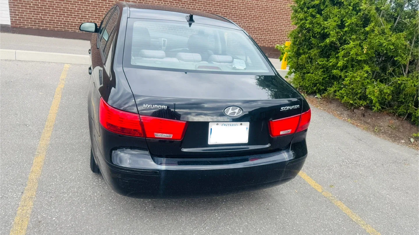 Sale: 2010 Hyundai Sonata – Black | Reliable | Selling AS IS image indicator(3)