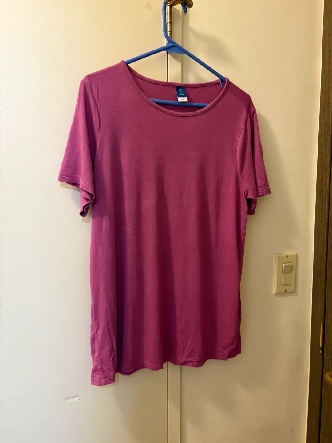 Old Navy Luxe T-Shirt - M Tall - Pink